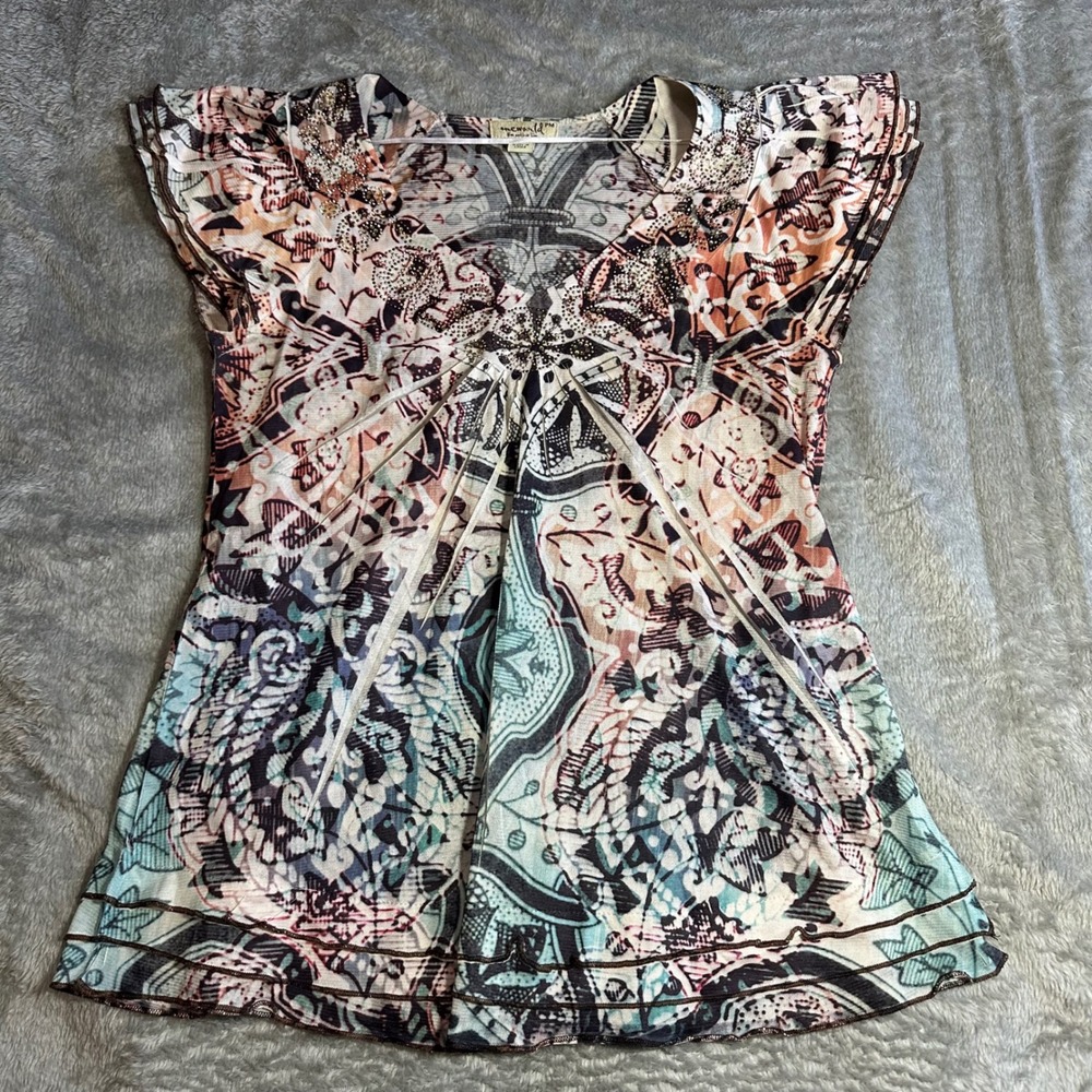 One World Short Sleeve Top Multicolor Paisley Studded V-Neck Petite Medium PM